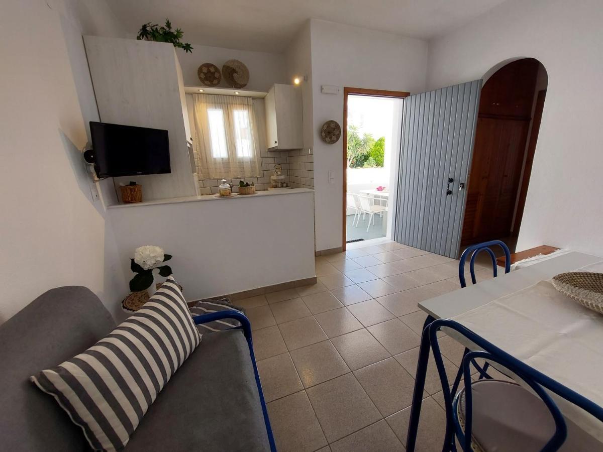 Paros Reppas House "Portes" Экстерьер фото